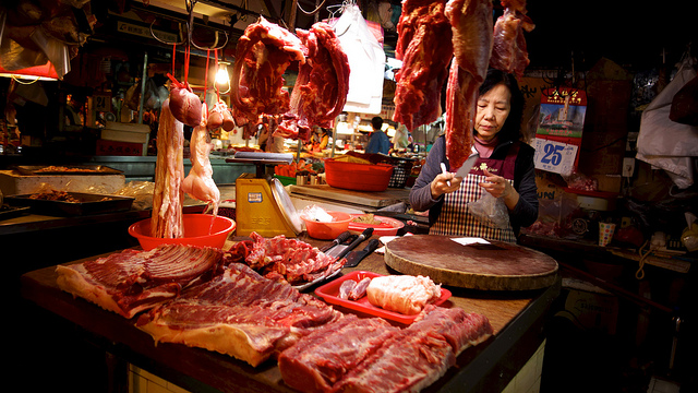 Featured image of post 一斤牛肉的故事：經濟成長、薪資停滯？